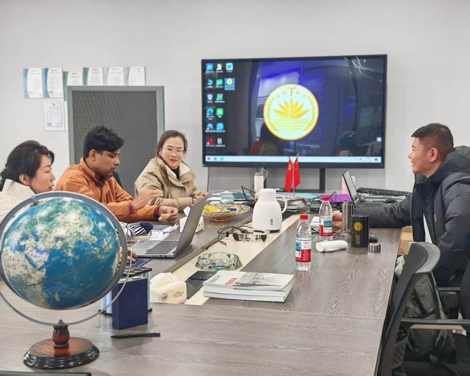 Jinborui Electric engineering team providing technical support