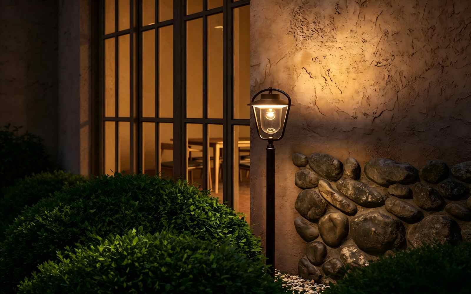 Multi-Arm Plaza Light landscape light